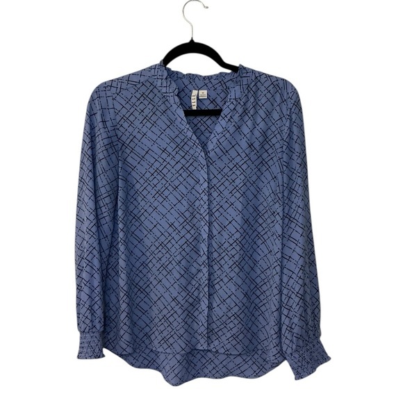 Elle Blue Buttoned Blouse Printred and Mandarin Collar - Picture 1 of 4